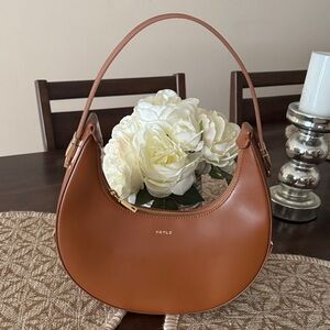 Crescent Shoulder Bag in Cognac